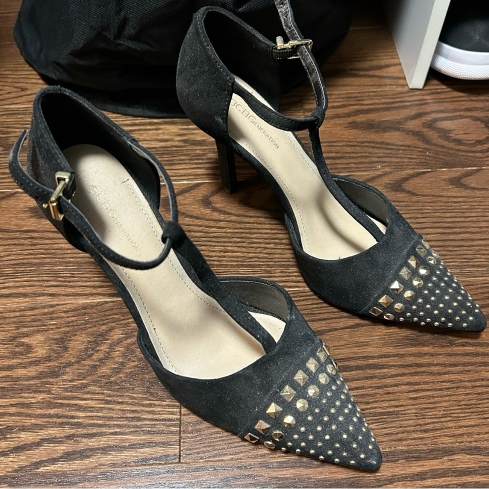 Brand new, never worn, BCBG generation shoes